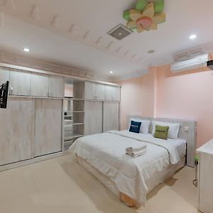 Kamar queen standard